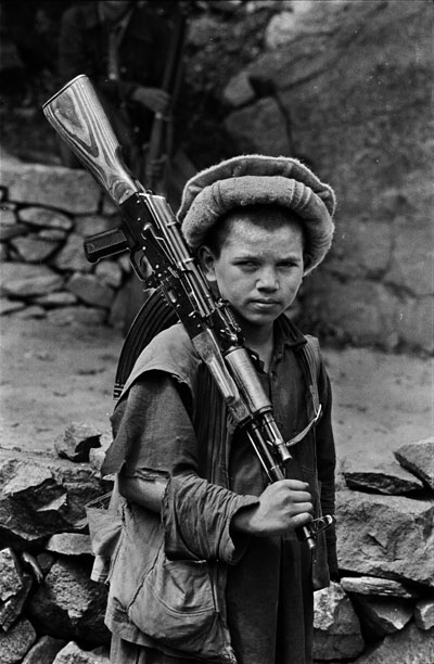 Afghanistan…Il paese degli aquiloni e dei Kalashnikov.
